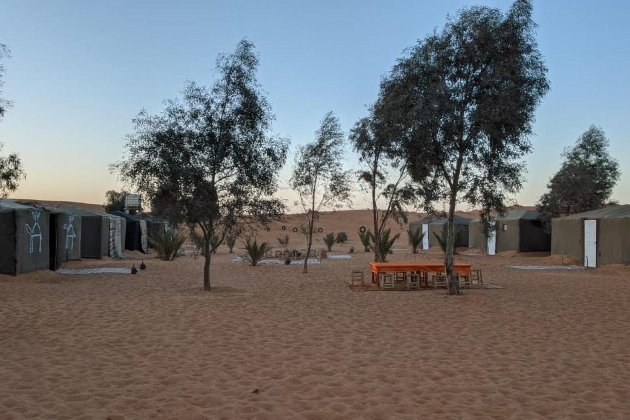 Camel Trek Bivouac Hotel Merzouga Exterior foto