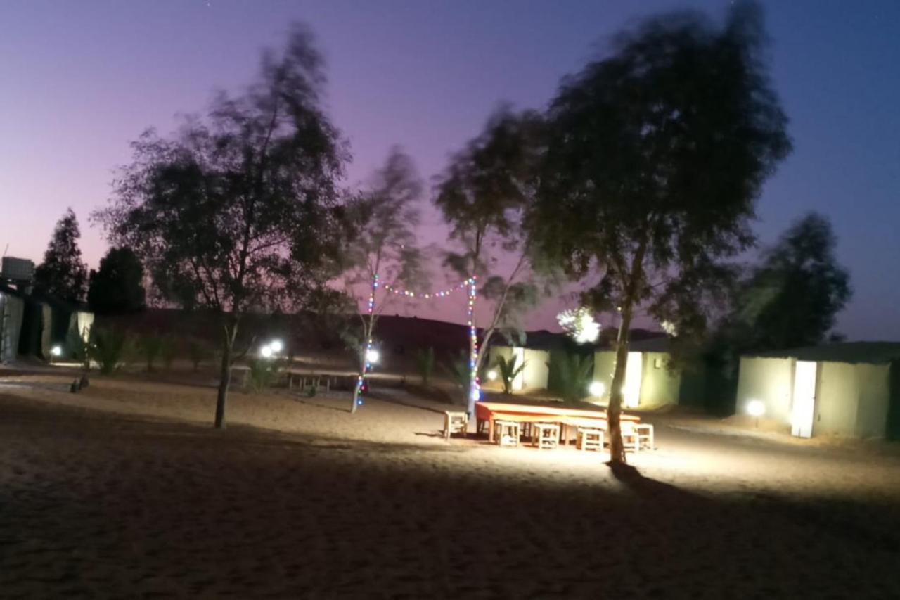 Camel Trek Bivouac Hotel Merzouga Exterior foto